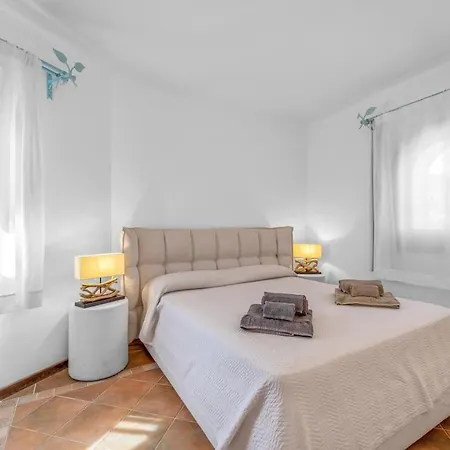 -luxury- Torretta Con Piscina E A 300 Mt Liscia di Vacca