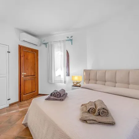 -luxury- Torretta Con Piscina E A 300 Mt Apartment