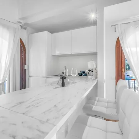 -luxury- Torretta Con Piscina E A 300 Mt * Liscia di Vacca